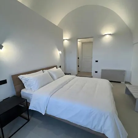 Giu Al Vigneto * Leporano