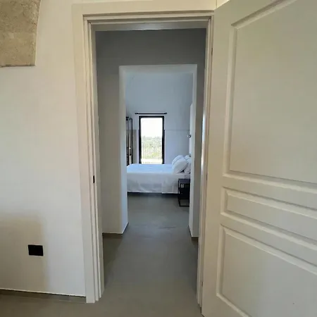 Giu Al Vigneto Villa Leporano